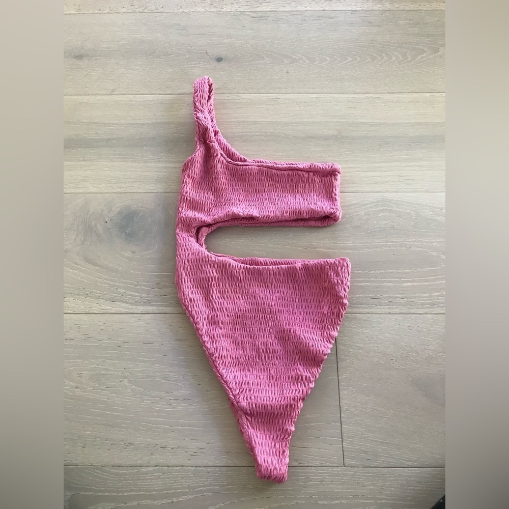 naked wardrobe Pink One-Shoulder Cutout One-Piece Swimsuit
